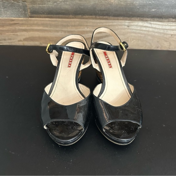 PRADA Womens Patent Leather Peep Toe Buckled Platform Sandals Black EU 40 Read - Picture 7 of 12